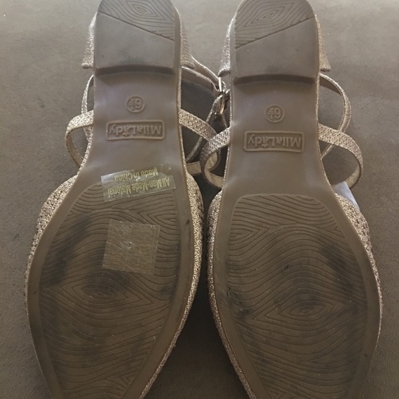 SOLD - Picture 2 of 3